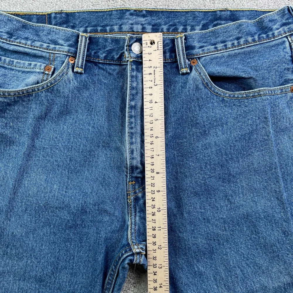 Levis Jeans Mens 38x34 Blue 505 Regular Fit Straight Leg Cotton Denim Pants